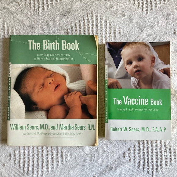 Bundle of The Birth Book and The Vaccine Book from the Sears Parenting Library - Picture 1 of 3